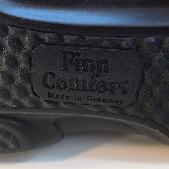 NWOT Finn Comfort Brown Leather Sandals with Velcro Straps Size 10 - Picture 15 of 16